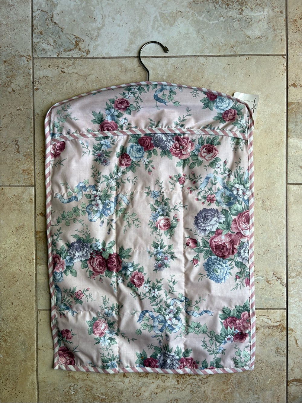 Vintage Closet Hanger - Picture 3 of 10